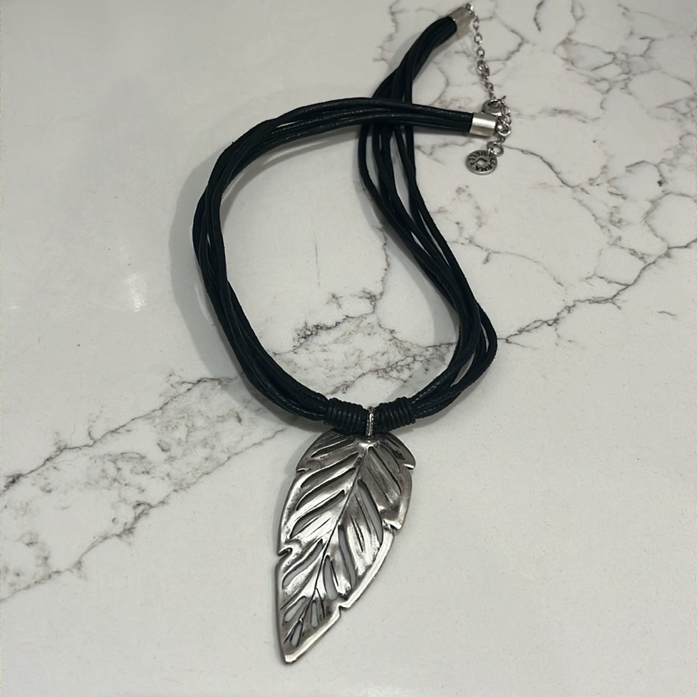 Karma Bella Six Corded Silver Tone Feather Necklace. Reversible.